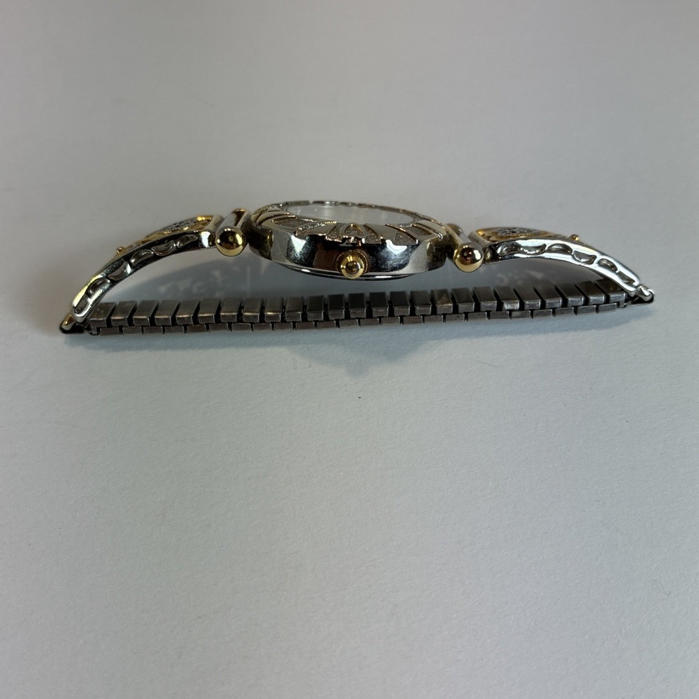 Kathy Ireland Vintage Watch Gold and Silver Tone New Battery Works EUC - Picture 15 of 16